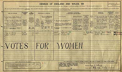 The census schedule of Mary Howey, Cradley, near Malvern, Herefordshire. The National Archives.